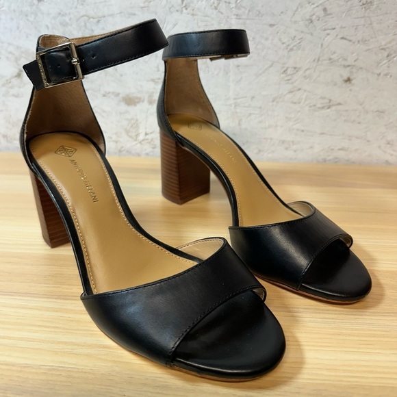 ANTONIO MELANI Shoes - ANTONIO MELANI Black Leather Block Heel Sandals